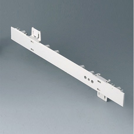 A0106270 / Panel lateral 0.5 HE, para montaje de asa - ABS (UL 94 HB) - off-white RAL 9002 - 250x22,25mm