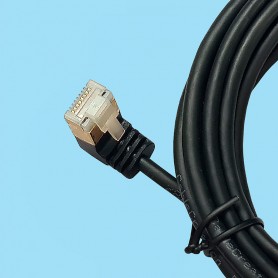 9609 / Cable de red CAT 7 SSTP CABLE - Plug 90º Inner